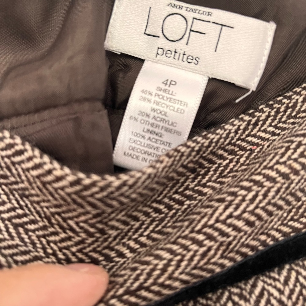 Loft skirt size 4p